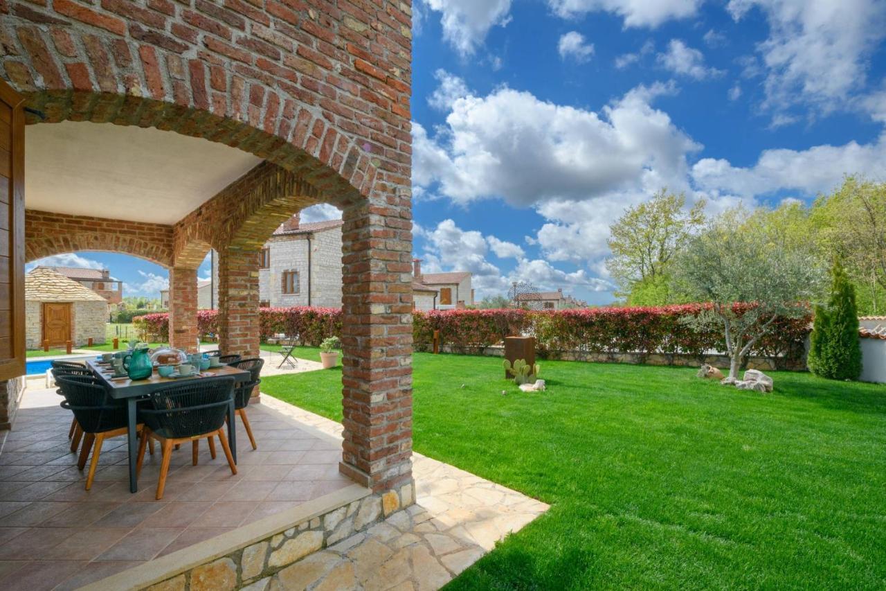 Paradise Villas Istria Svetvinčenat エクステリア 写真